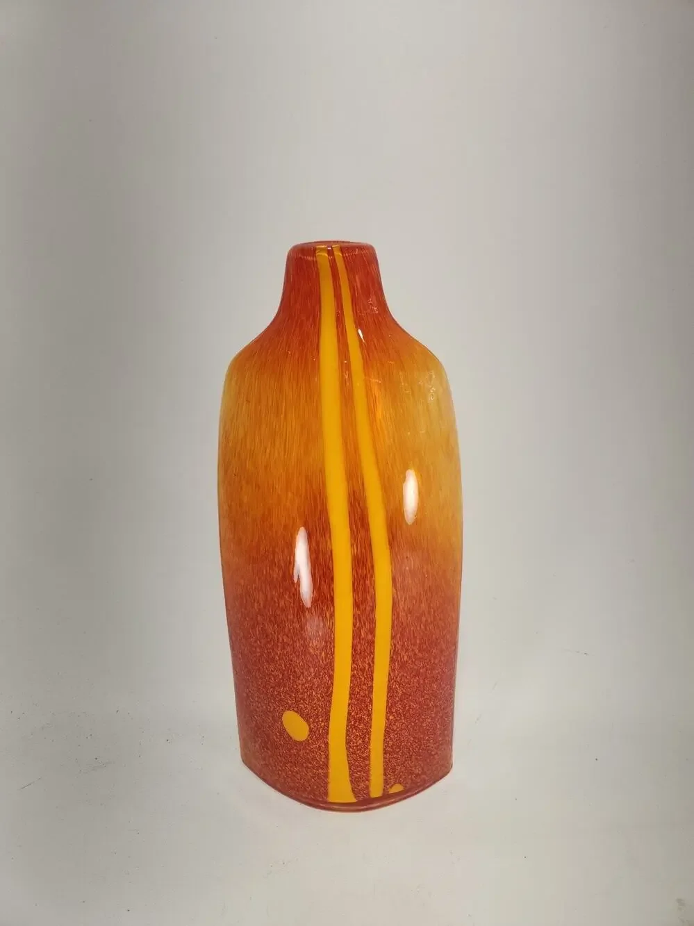 Vintage Hand Blown Art Glass Vase 14